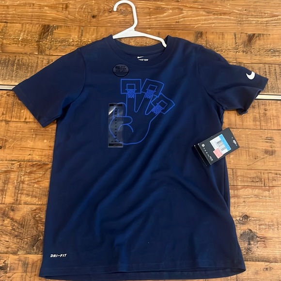 Youth Brand New Nike Graphic Tee - Picture 1 of 3